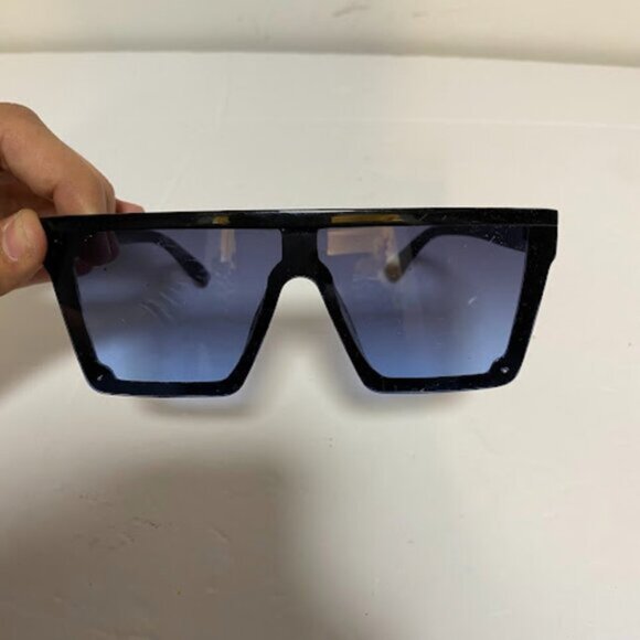 Oversized Black Blue Gradient Lens Women's Square Flat Top Sunglasses One Size - Picture 3 of 6